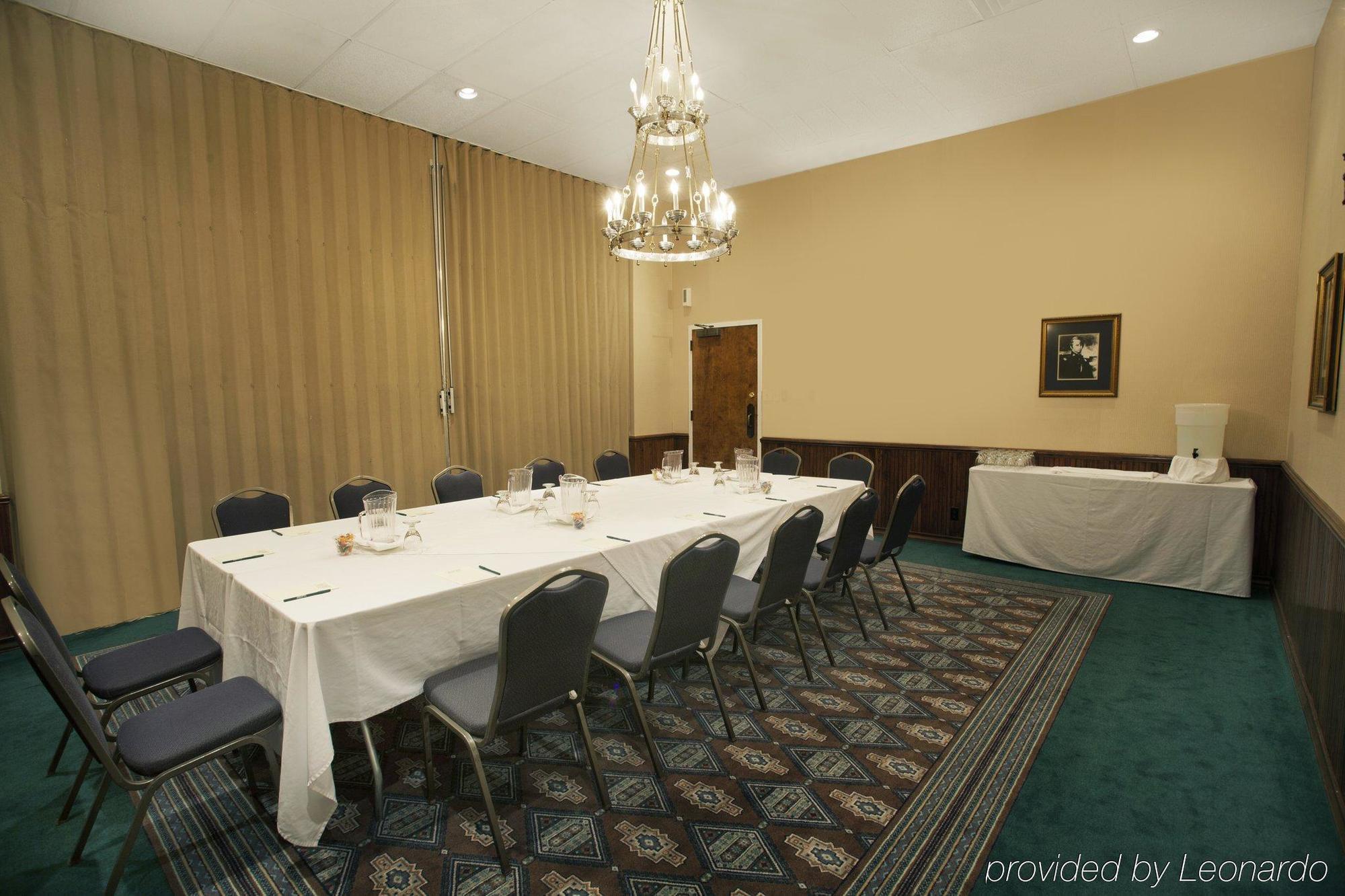 Y O Ranch Hotel And Conference Center Kerrville Επιχειρήσεις φωτογραφία